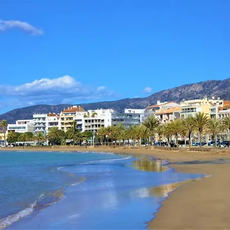 Apartamento En Con Vistas Al Mar A 50 Metros De La Playa *